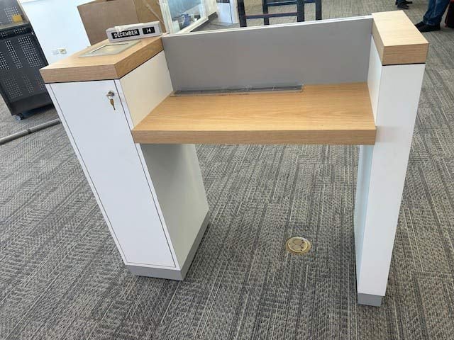 PNC-Platform-Small-Check-Desk-1