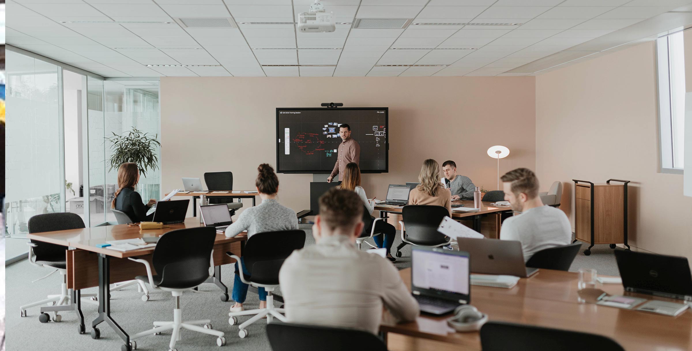 Future-Proofing University Classrooms with Flexible Furniture Strategies